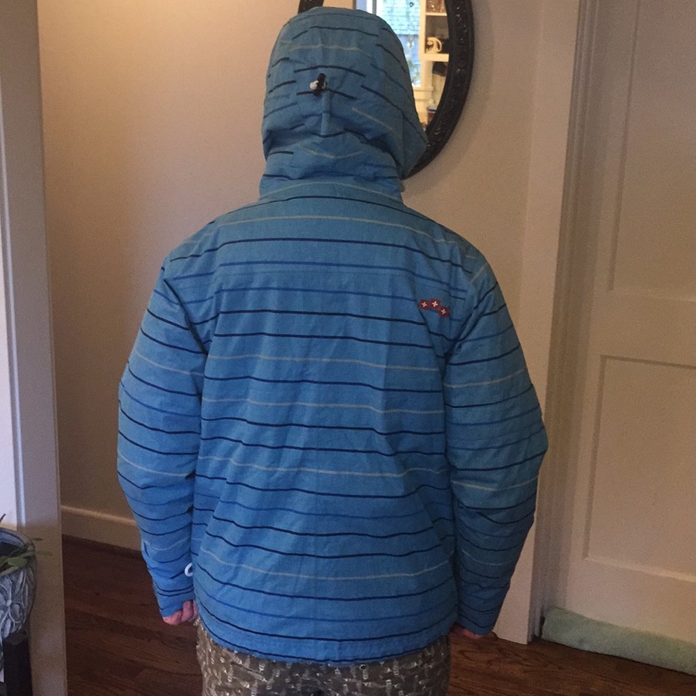 FourSquare Ski/Snowboard Jacket - Picture 4 of 6